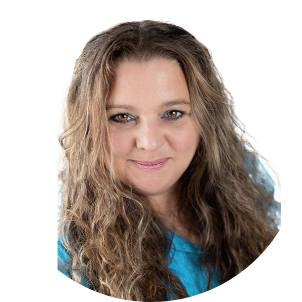 https://stephaniepettitt.com/wp-content/uploads/2023/08/Artboard-Centre-Steph-modified.png